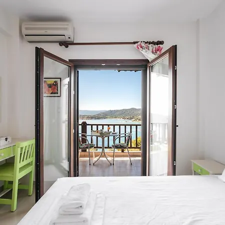 Theoxenia Guest house Ormos Panagias