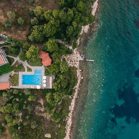 Theoxenia Guest house *
