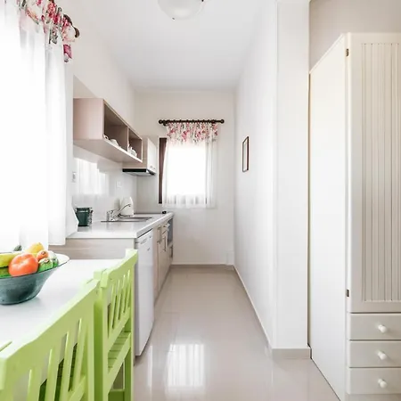Guest house Theoxenia
