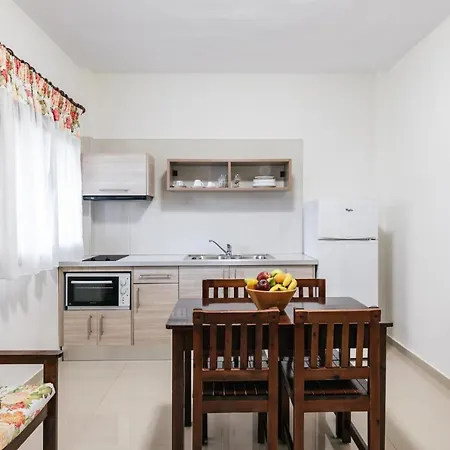 Theoxenia Guest house Ormos Panagias