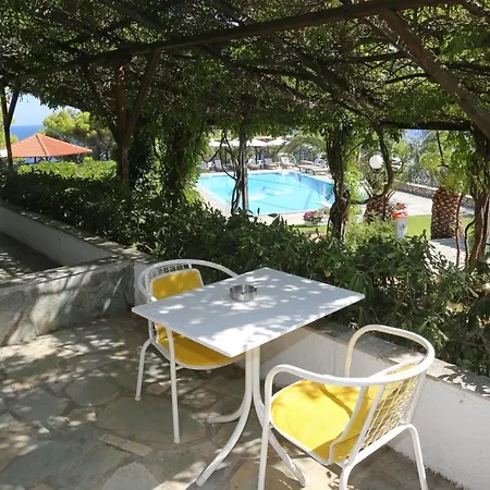 Guest house Theoxenia