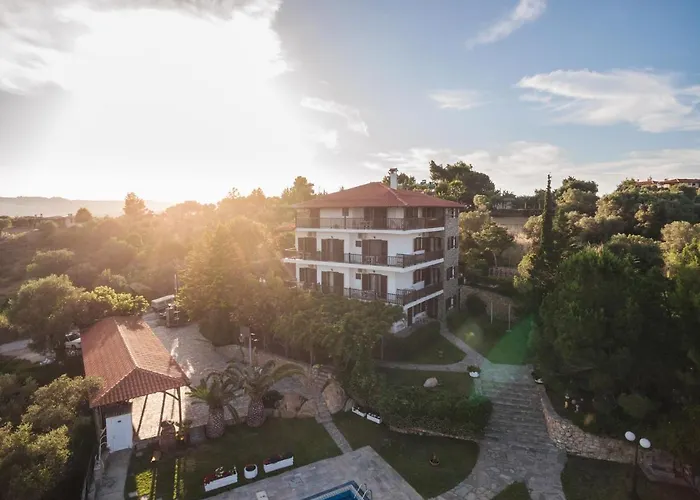 Theoxenia 4*