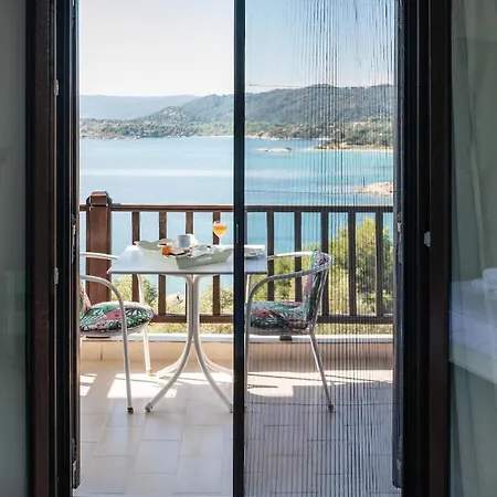 Theoxenia 4* Ormos Panagias