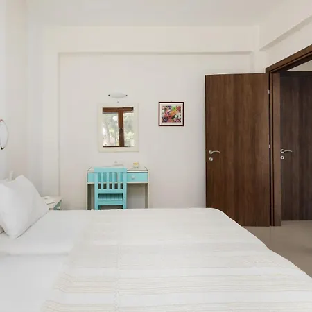 Theoxenia Gasthuis Ormos Panagias