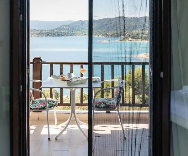Theoxenia 4* Ormos Panagias