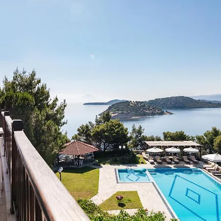 Theoxenia 4*